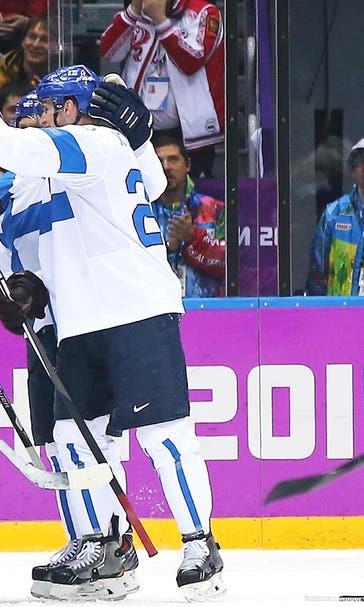 US men lose 5-0 to Finland, fail to medal in hockey